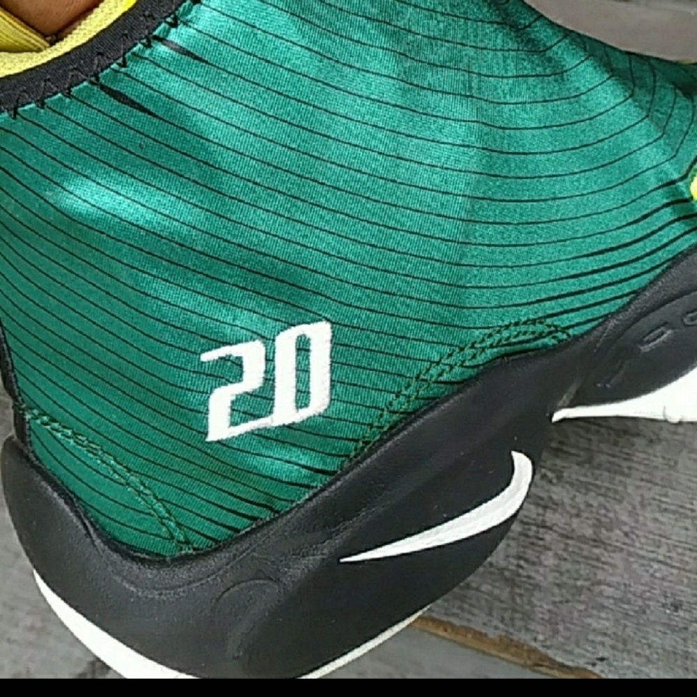 SOLD - Picture 4 of 8